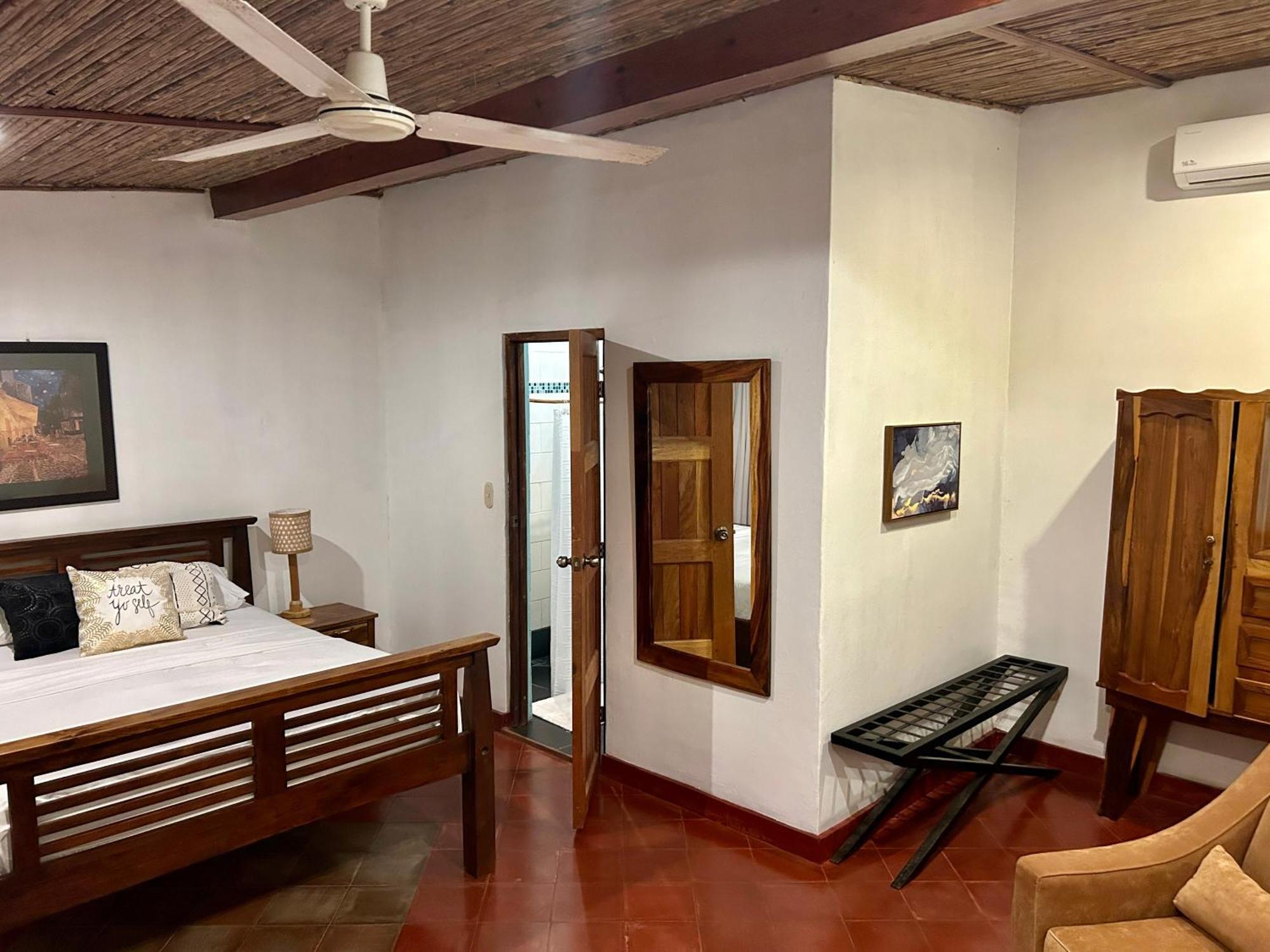 Hotel Tranquilo 라스 페니타스 외부 사진
